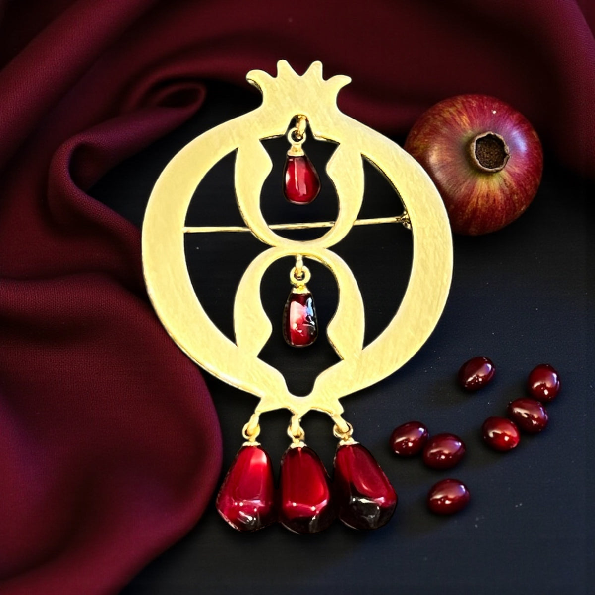 Golden Delight: Pomegranate Brooch with Gold Plating and Seed Detailing